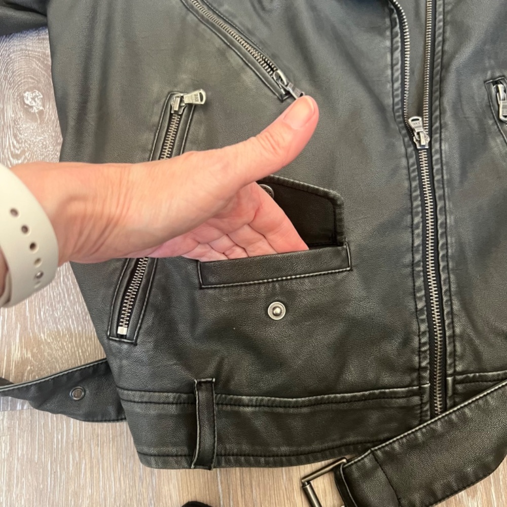 Vegan Faux Leather Moto Jacket Size 2 - Picture 6 of 13